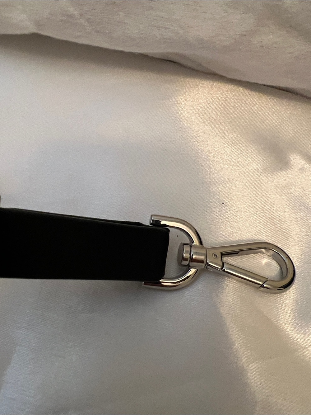 Michael Kors purse strap - Picture 3 of 5